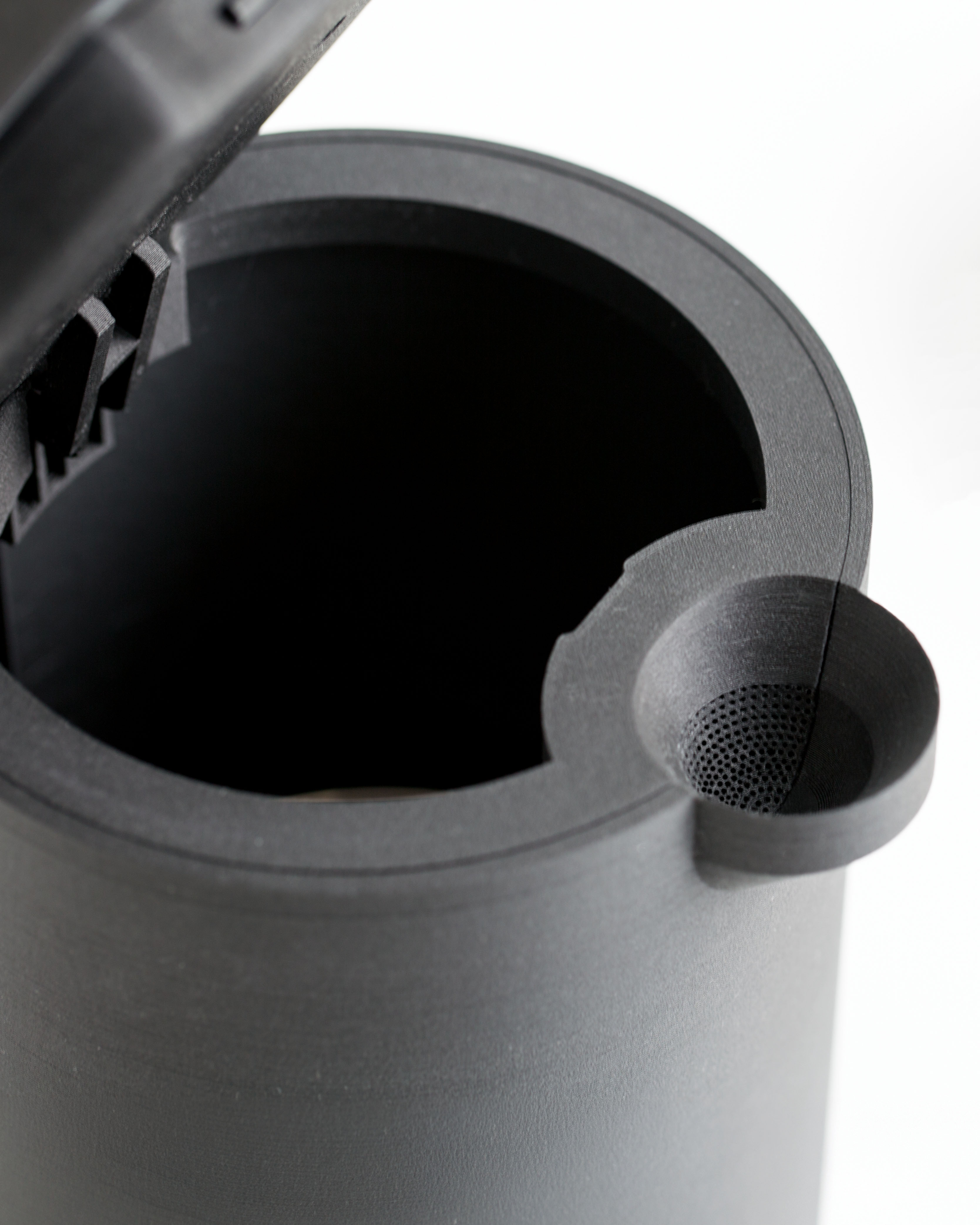 MOTUS electric kettle by product designer Natascha Burk